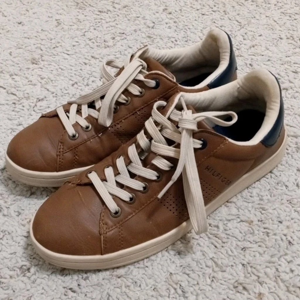 Tommy Hilfiger Shoes Brown Ll Tm Lutwin Size 7